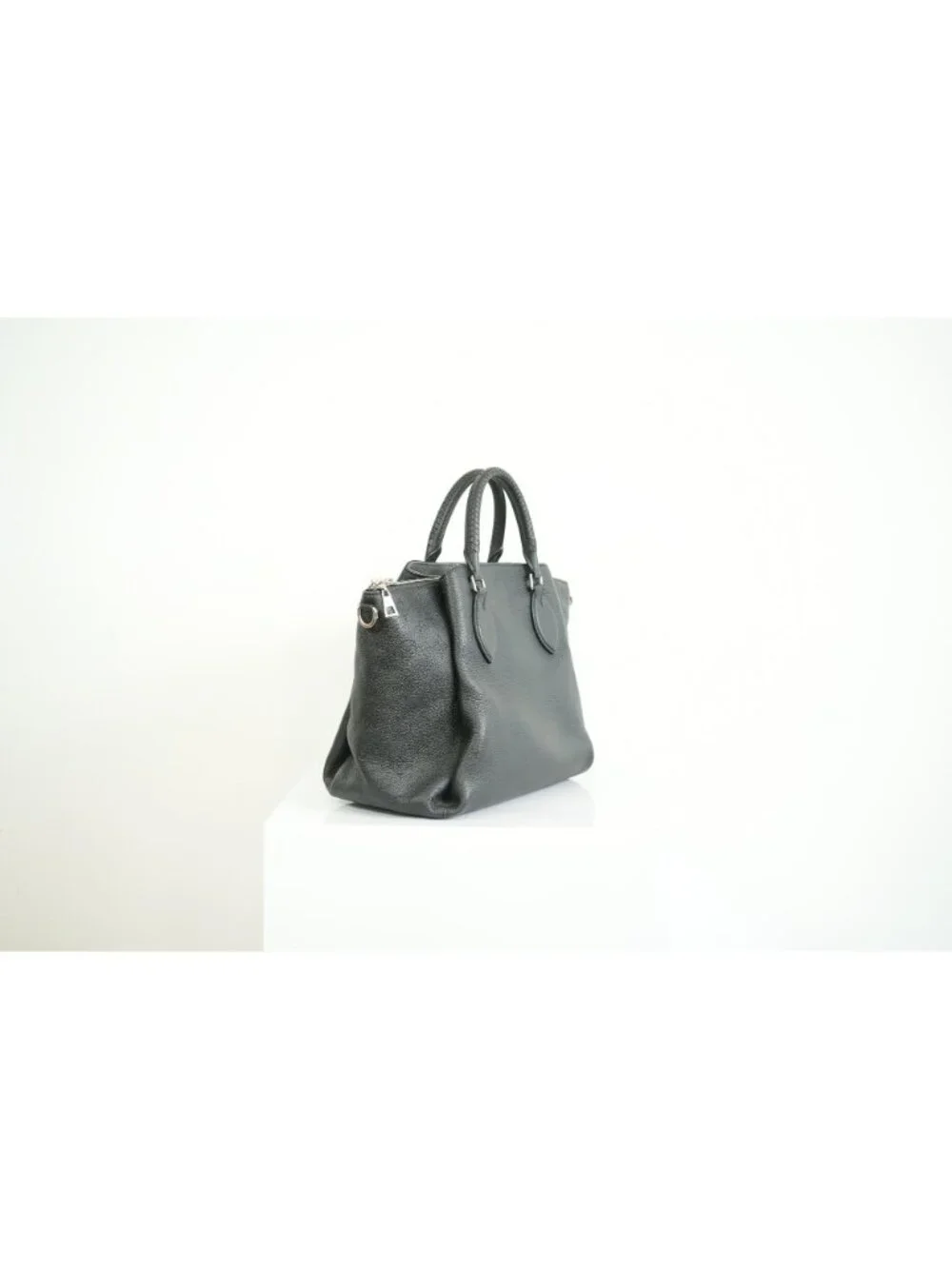 Louis Vuitton Black Monogram Mahina Haumea Perforated Calfskin Leather